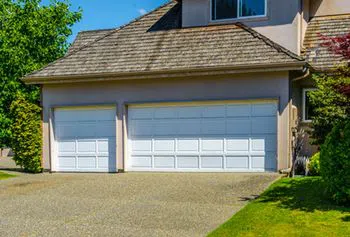 Golden Garage Door Service Des Plaines, IL 847-766-0614 - custom-cont-gdr-18m